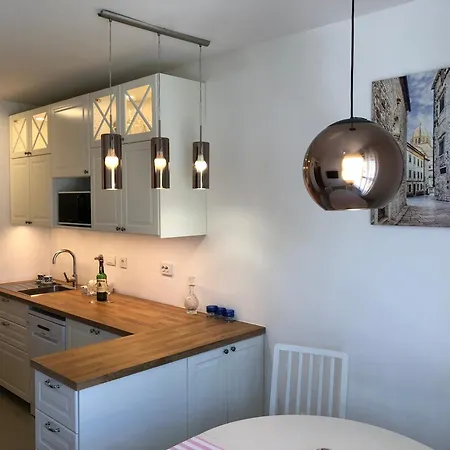 Apartment Ljiljana