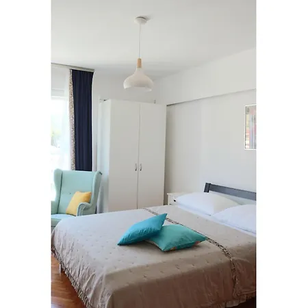 Apartment Ljiljana
